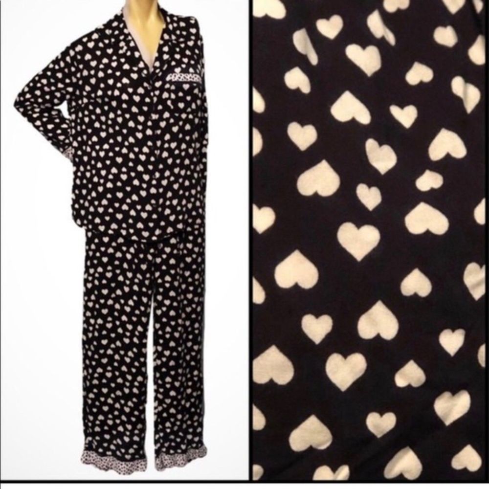 Tabitha Webb - Sleepwear PJs Pants & Button-Up Top | Small: Black & White Hearts